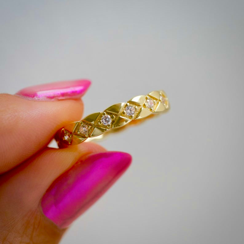 Crown Star 18K Gold Demi Fine Ring