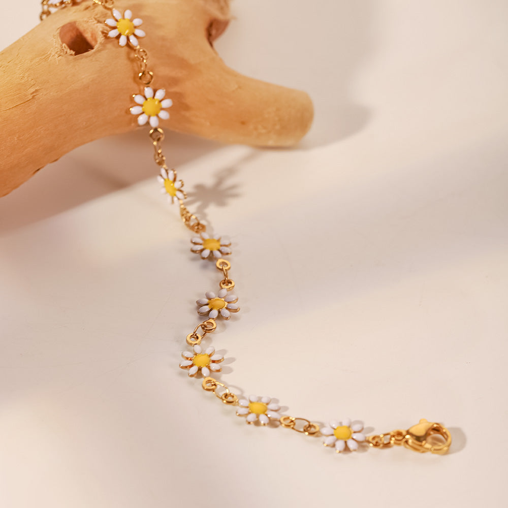 White Flower Daisy Bracelet