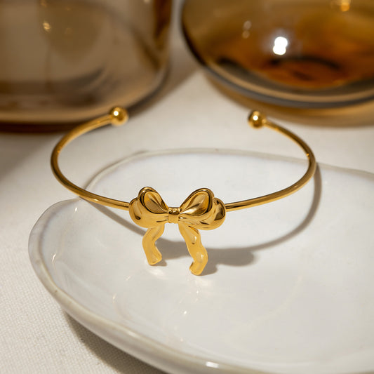 Roman Bow 18k Gold Plated Bracelet