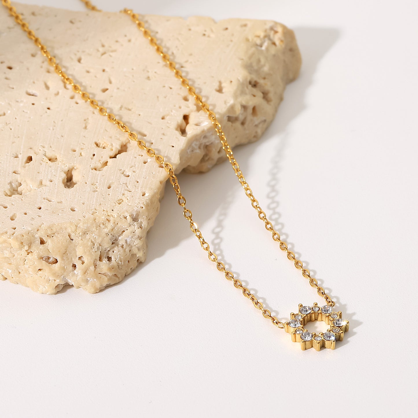 Dainty Zircon Necklace