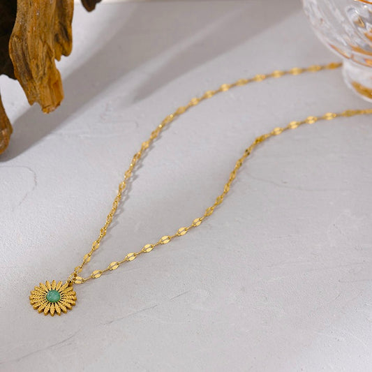 Stone Pendant Flower Pendant Necklace-18K Gold Plated