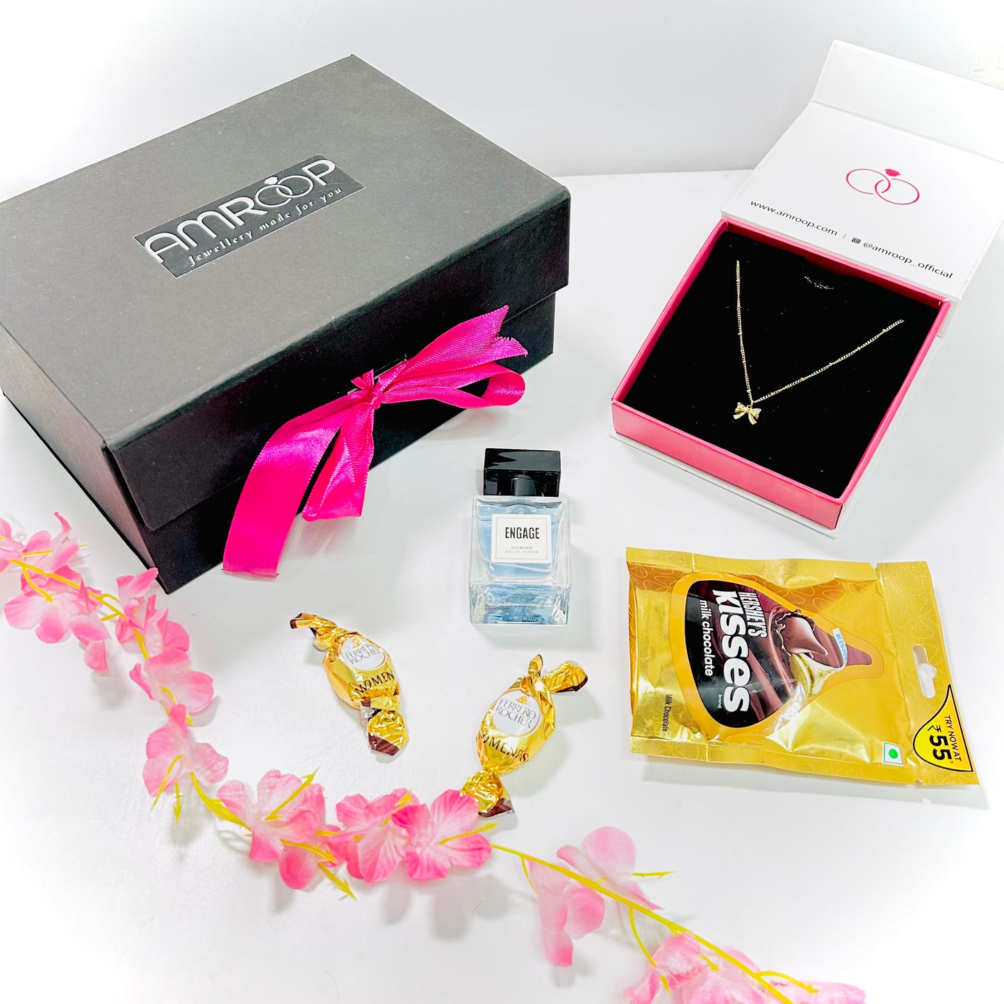 Radiant Jewelry Gift Hamper for Every Occasion