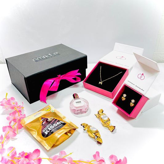 Premium Jewelry Gift Hamper Luxurious Gifts for a Special Day