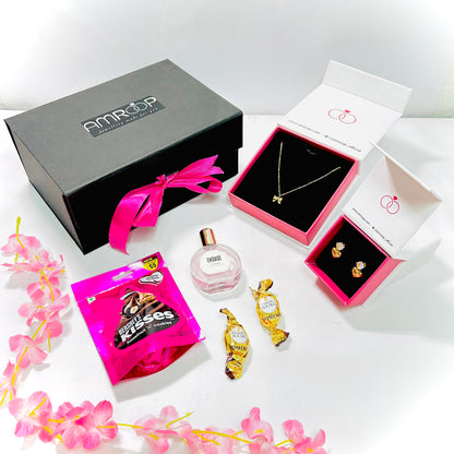 Premium Jewelry Gift Hamper Luxurious Gifts for a Special Day