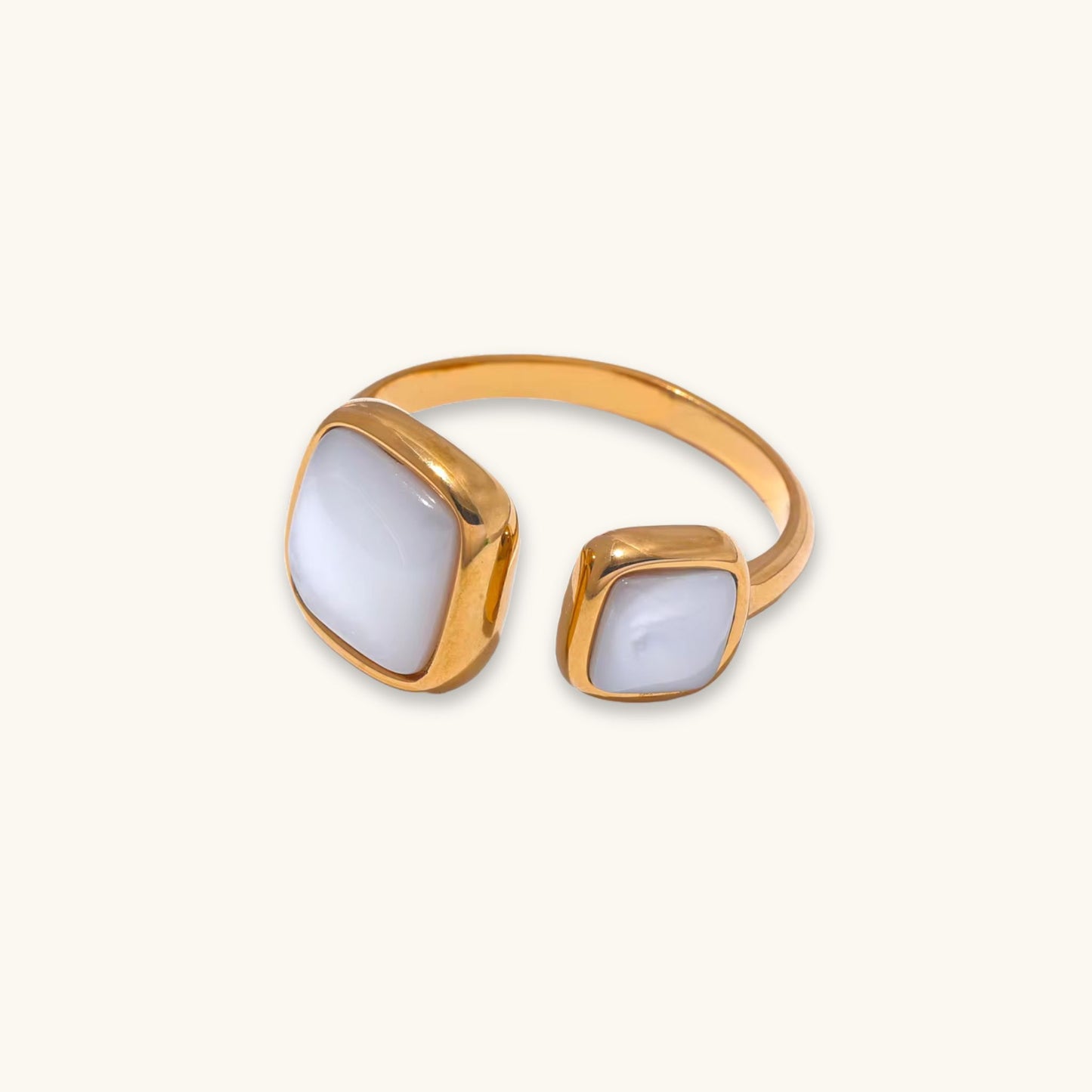 White Stone Square - 18K Gold Plated Ring